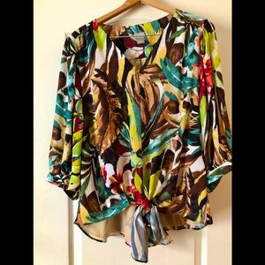 Chicos Tie front top